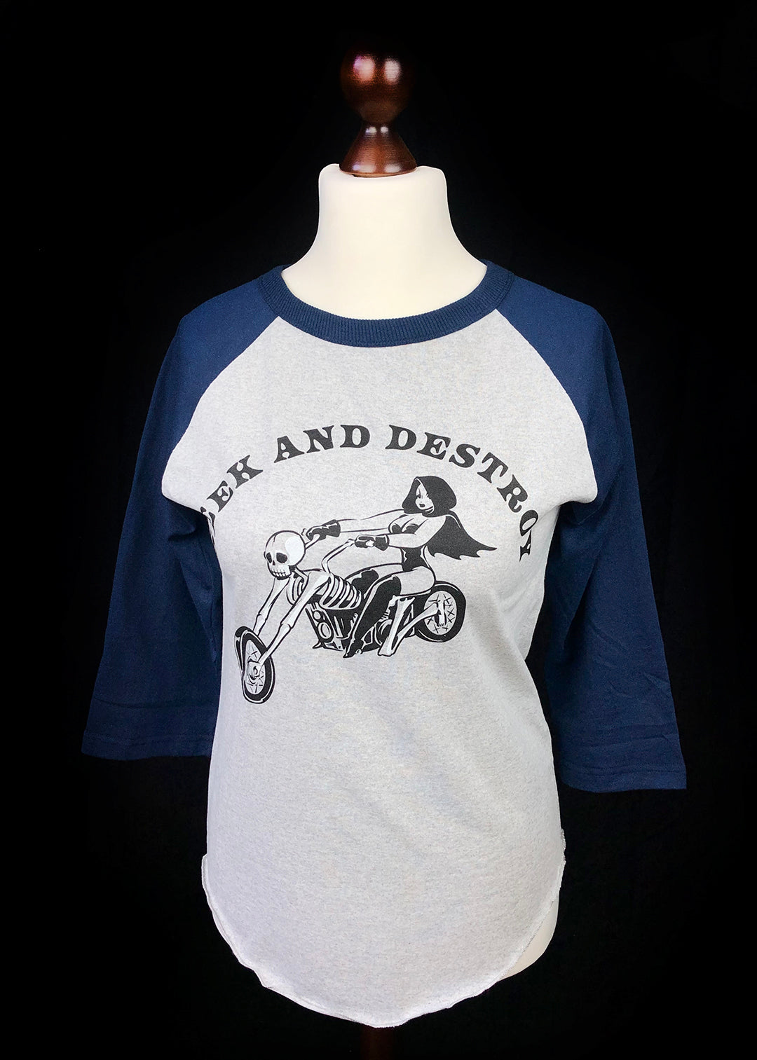 Long sleeve 3/4. Seek and destroy